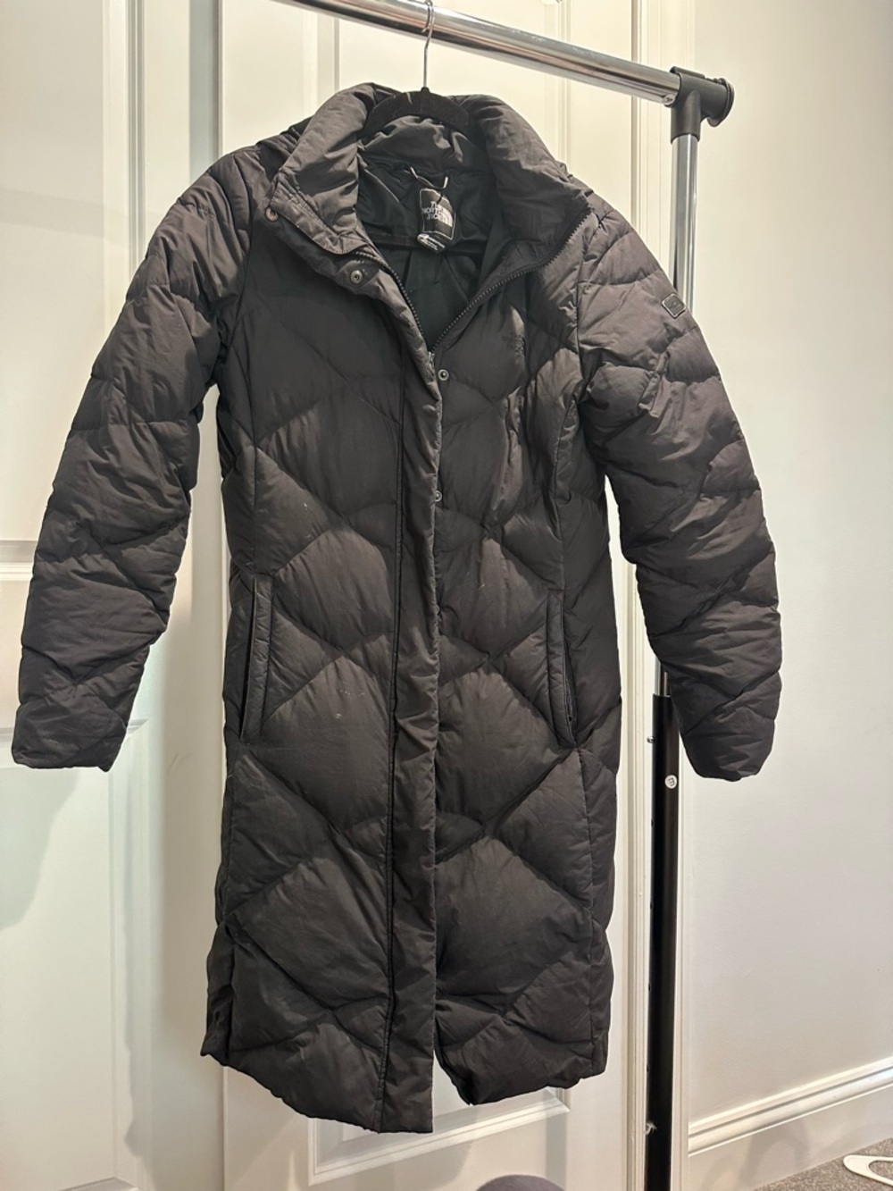 Women’s Black Long Puffer Coat - Unbranded